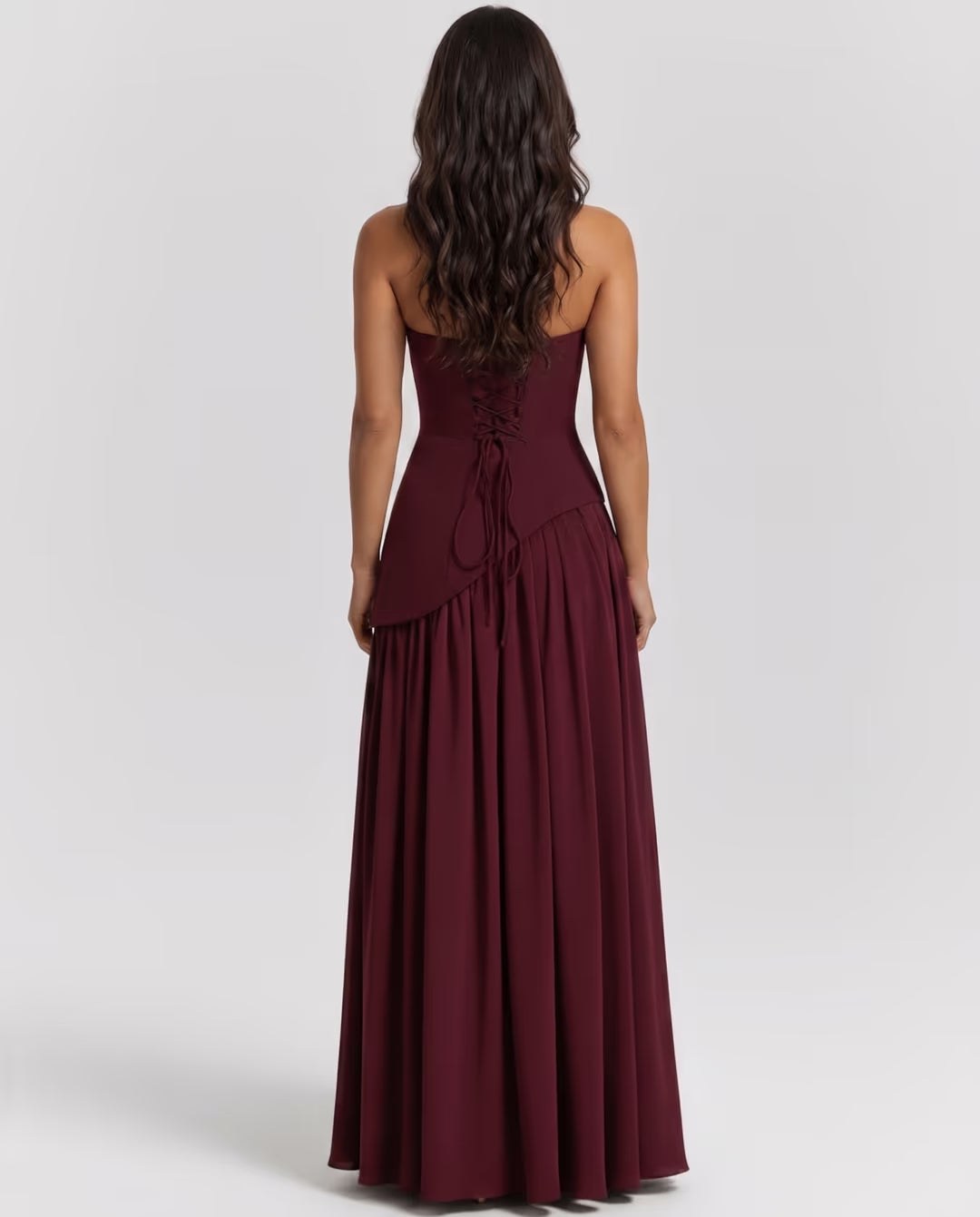 Serena Burgundy — espalda
