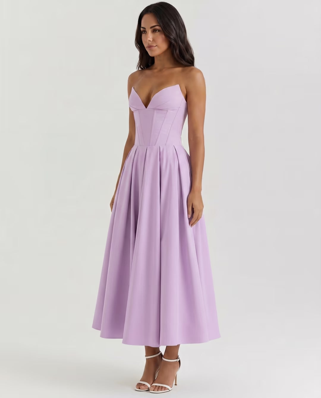 Amalfi Violet — pose