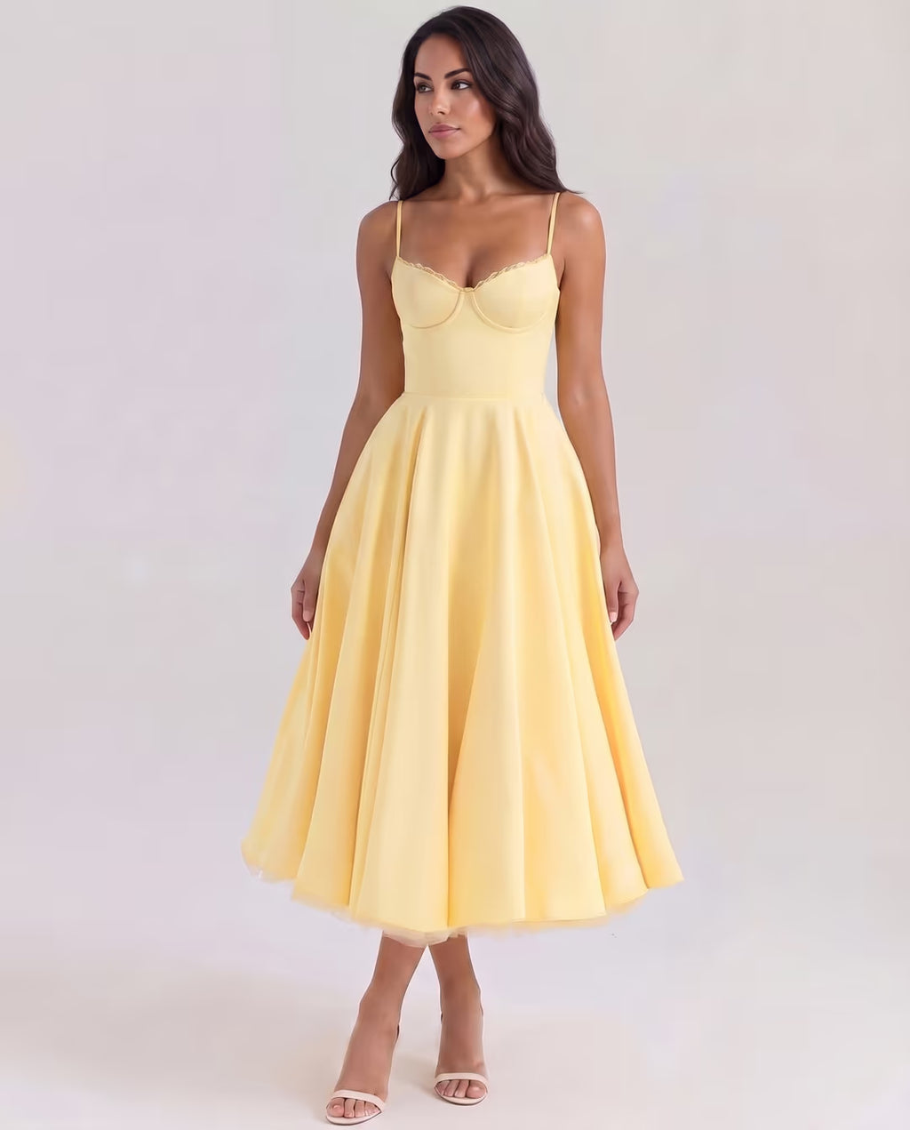 Selene Butter Yellow — pose