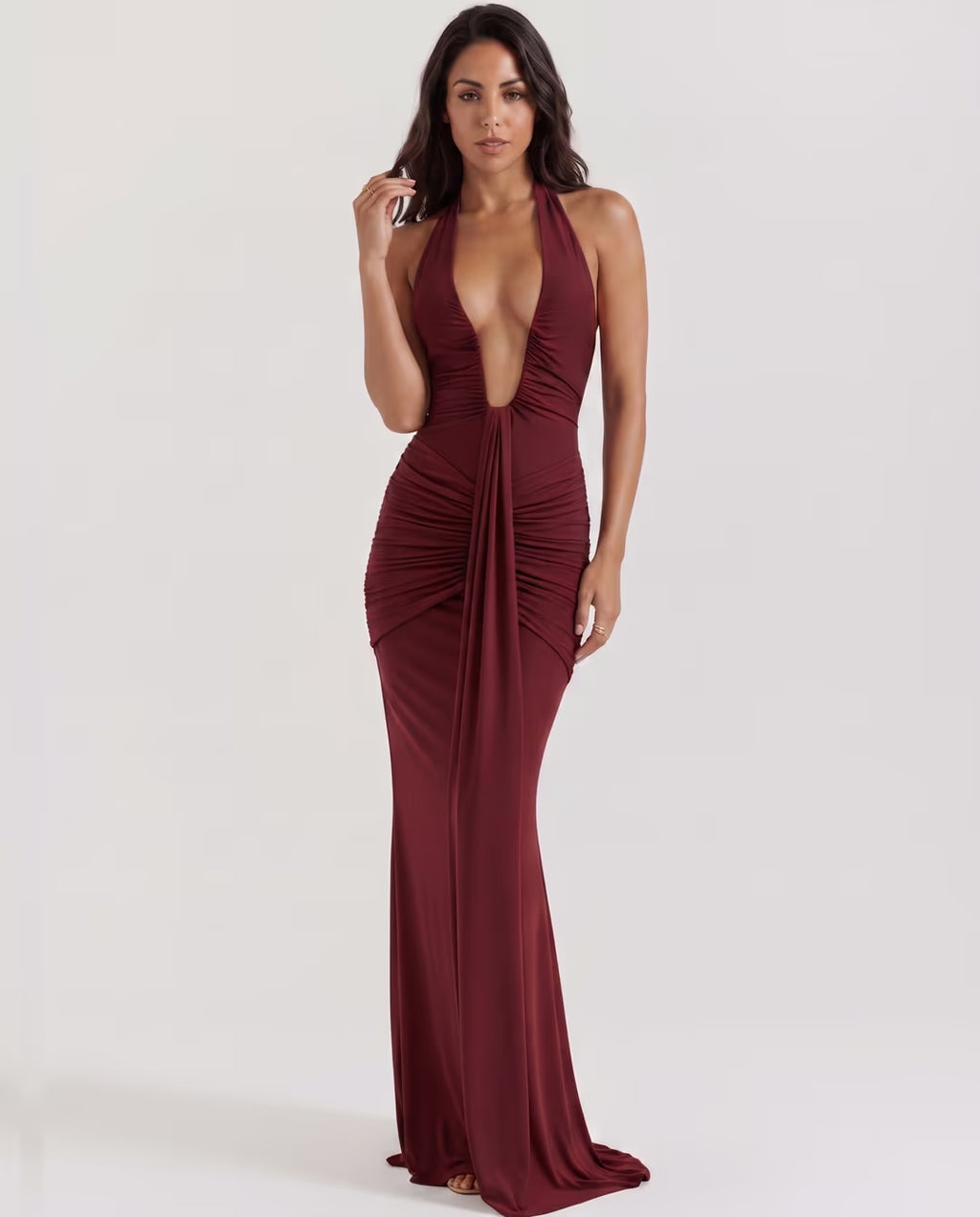 Ariel Burgundy — pose