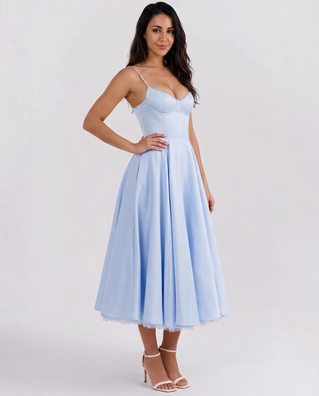 Selene Baby Blue — pose
