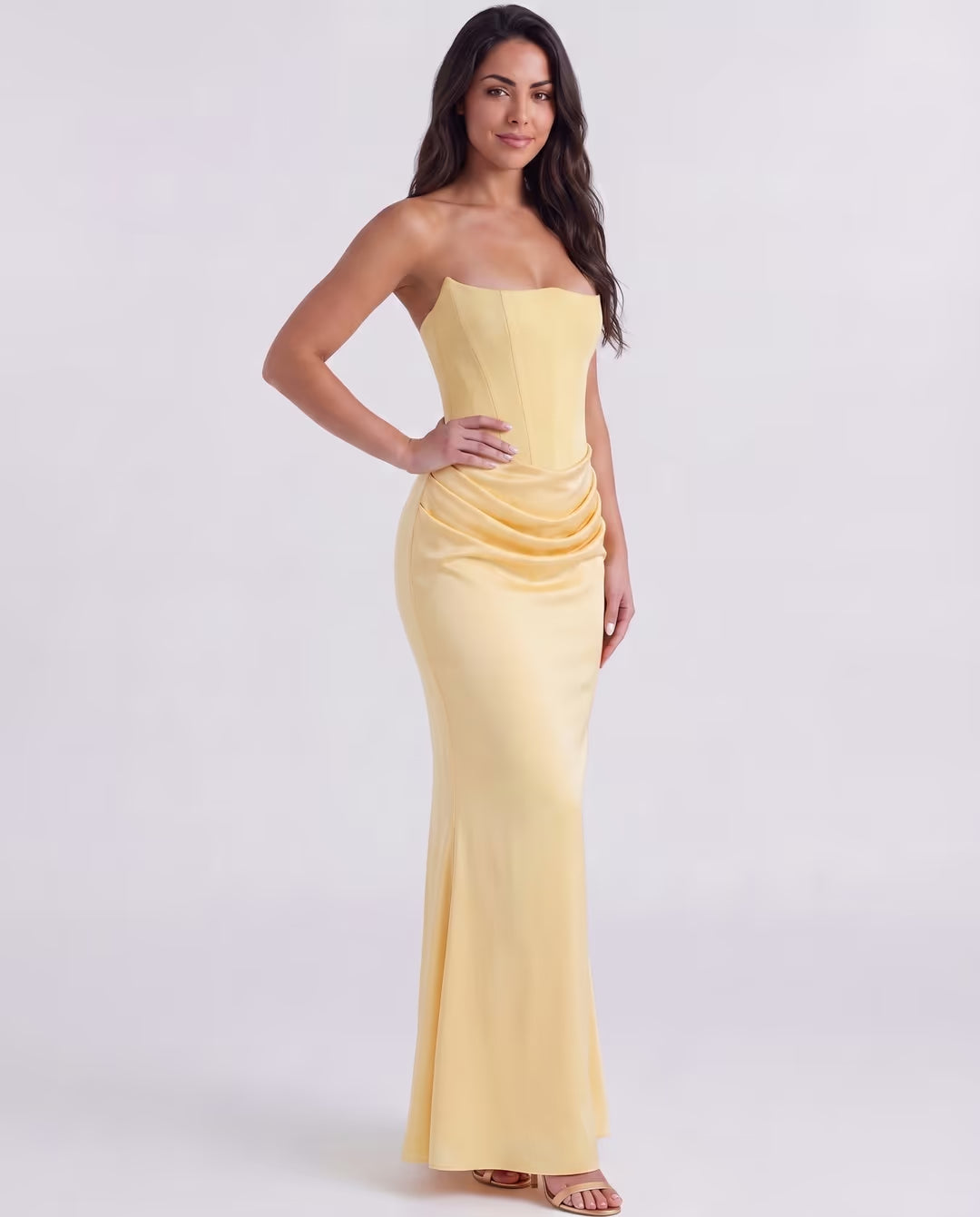 Rosalind Butter Yellow — pose
