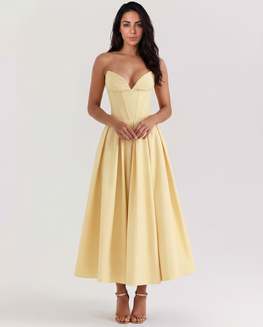 Amalfi Light Yellow — pose