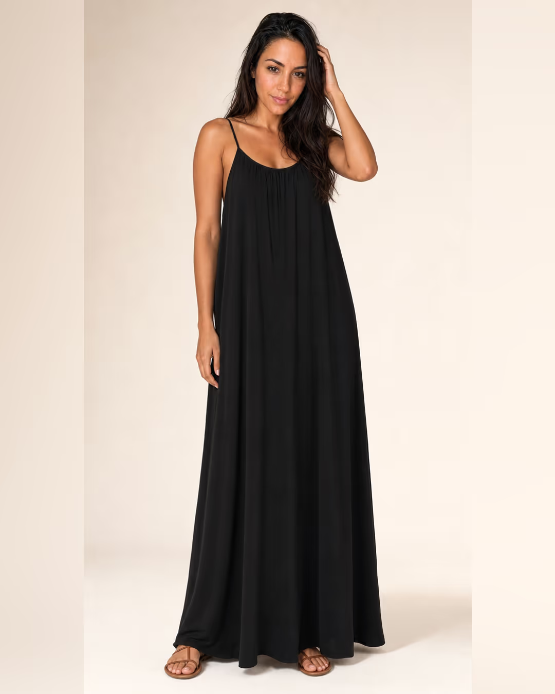 Vestido Sienna espalda al aire Negro versión larga, vista frontal