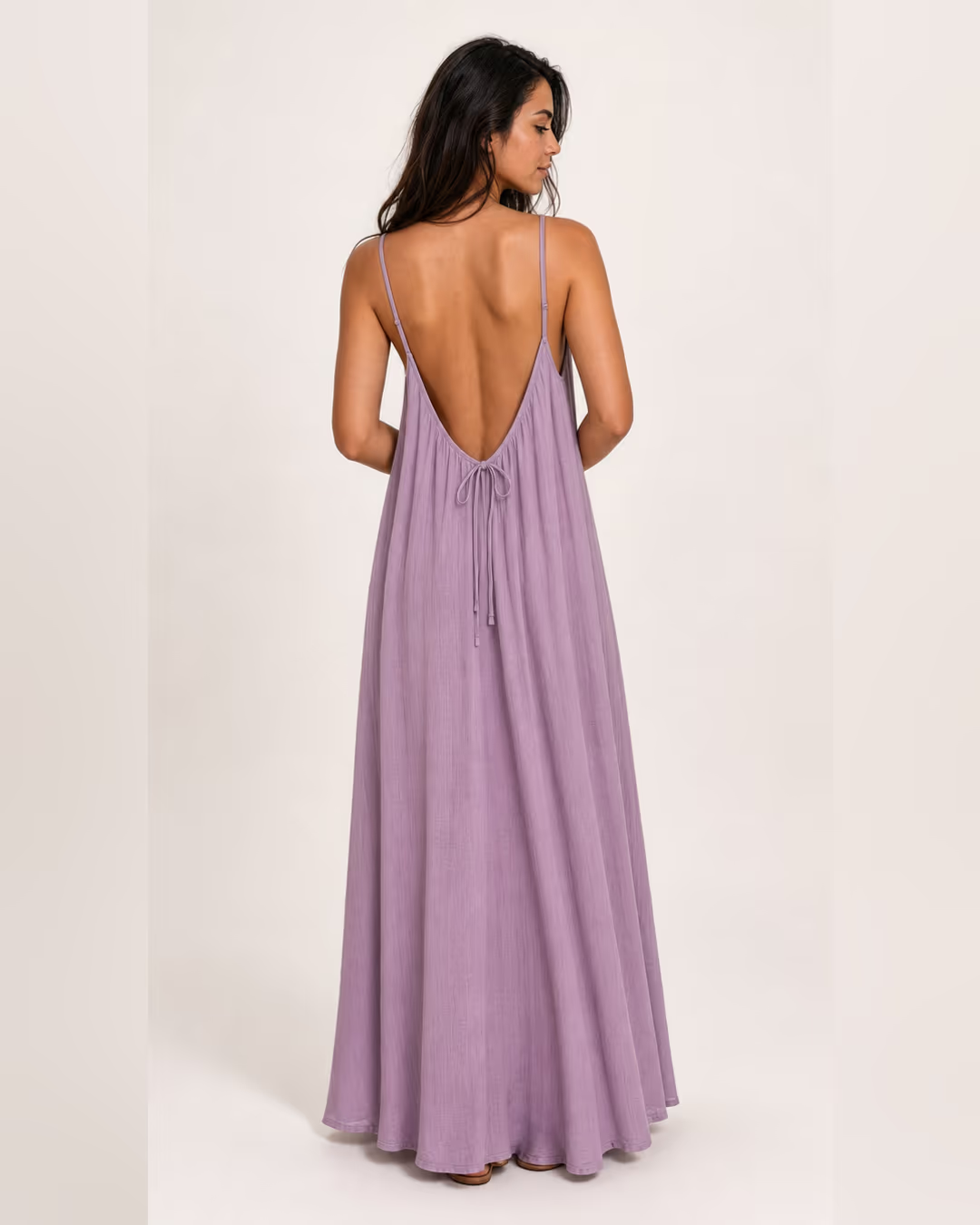 Vestido Sienna espalda al aire Violeta versión larga, espalda con lazo ajustable